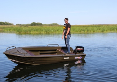 Моторная лодка FreeStyle 390 long